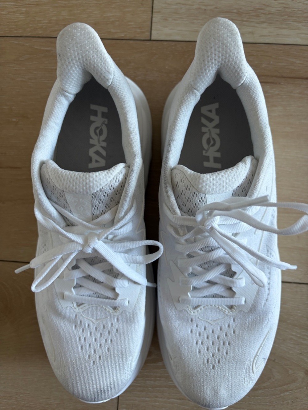HOKA W Clifton 10 white shoes - Picture 8 of 10